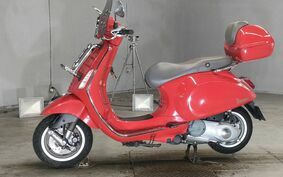 VESPA PRIMAVERA 125 M8210