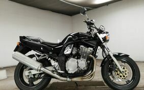 SUZUKI GSF750 1997 GR7EA