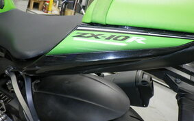 KAWASAKI ZX 10 NINJA R 2010 ZXT00F