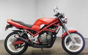 SUZUKI BANDIT 250 GJ74A