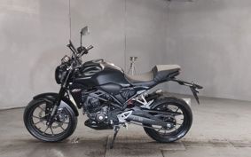 HONDA CB250R MC52