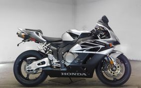 HONDA CBR1000RR 2004 SC57