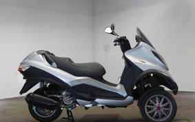 PIAGGIO MP3 250 RL M472