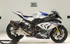 BMW HP4 RACE