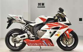 HONDA CBR1000RR 2005 SC57