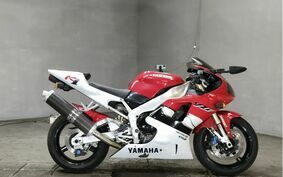 YAMAHA YZF-R1 1999 RN01