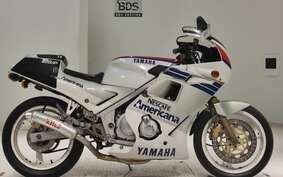 YAMAHA FZR250 2KR