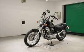 YAMAHA VIRAGO 250 3DM