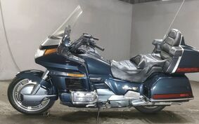 HONDA GL1500 GOLD WING 2004 SC22