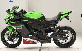 KAWASAKI ZX-25R ZX250E