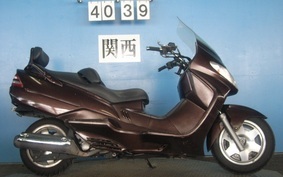 SUZUKI SKYWAVE 250 (Burgman 250) AN121