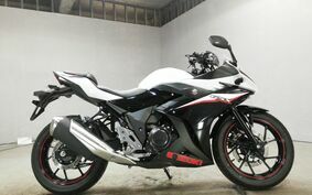 SUZUKI GSX250R DN11A