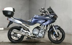 YAMAHA TDM900 2004 RN11