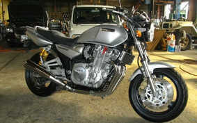 YAMAHA XJR1300 1998 RP01J