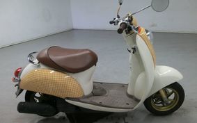 HONDA CREA SCOOPY AF55