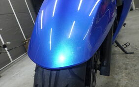 SUZUKI GSR250F