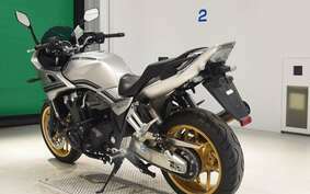 HONDA CB1300SB SUPER BOLDOR EP 2022 SC54