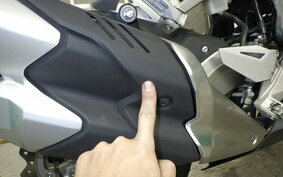 HONDA CBR250RR A MC51