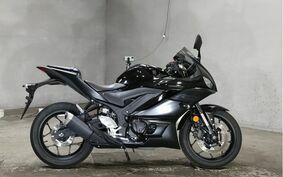 YAMAHA YZF-R3 2021 RH13J