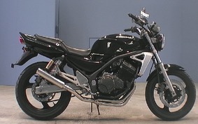 KAWASAKI BALIUS 250 Gen.2 2004 ZR250B