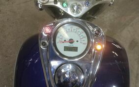 HONDA SHADOW 750 2003 RC44