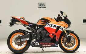 HONDA CBR600RR A 2014 PC40