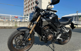 HONDA CB650R E-CLUTCH 2024 RH17