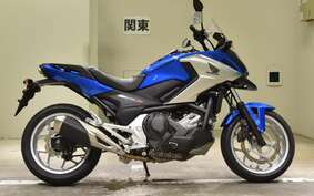 HONDA NC750X D 2017 RC90