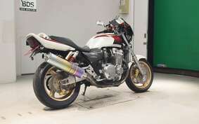 HONDA CB1300SF SUPER FOUR 2000 SC40