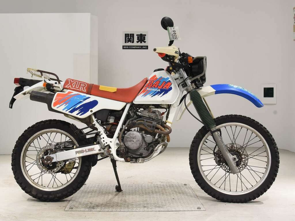 Хонда хлр 250. Honda XLR 250 Baja. Honda Baja 250. Honda XLR 250 Размеры.