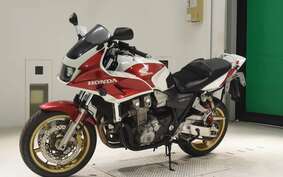 HONDA CB1300SB SUPER BOLDOR A 2006 SC54