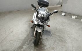 SUZUKI BANDIT 1200 S 2002 GV77A