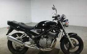 SUZUKI BANDIT 250 GJ77A