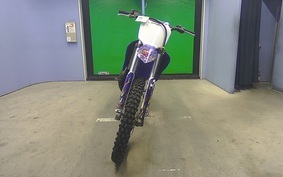 YAMAHA YZ125 CE05C