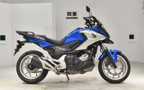 HONDA NC750X LD 2016 RC90