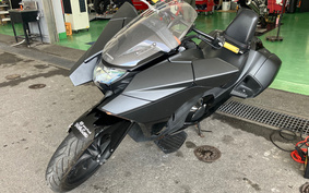 HONDA NM4 VULTUS -02 2015 RC82