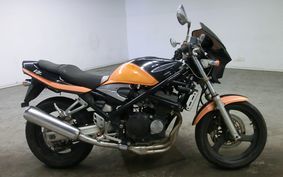 SUZUKI BANDIT 250 VZ GJ77A