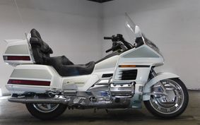 HONDA GL1500 GOLD WING SE 2000 SC22