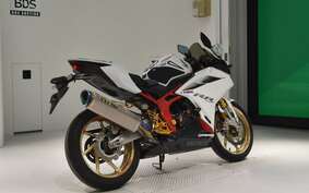 HONDA CBR250RR A MC51