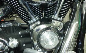 HARLEY FLDL1580 2012