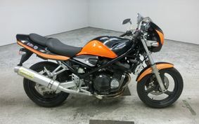 SUZUKI BANDIT 250 VZ GJ77A