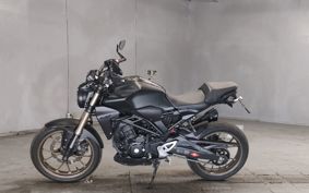 HONDA CB250R MC52