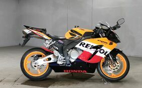 HONDA CBR1000RR 2005 SC57