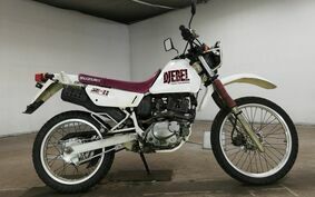 SUZUKI DJEBEL 200 (DR200SE) SH42A