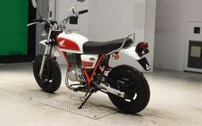 HONDA APE 100 HC07