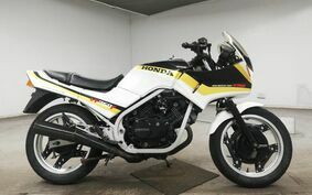 HONDA VT250F MC08