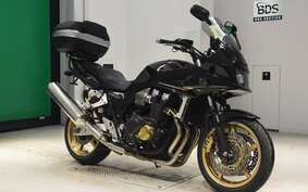 HONDA CB1300SB SUPER BOLDOR A 2013 SC54