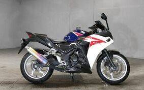 HONDA CBR250R MC41