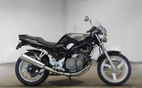 SUZUKI BANDIT 250 GJ74A