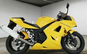 TRIUMPH DAYTONA 600 2007 H835S2